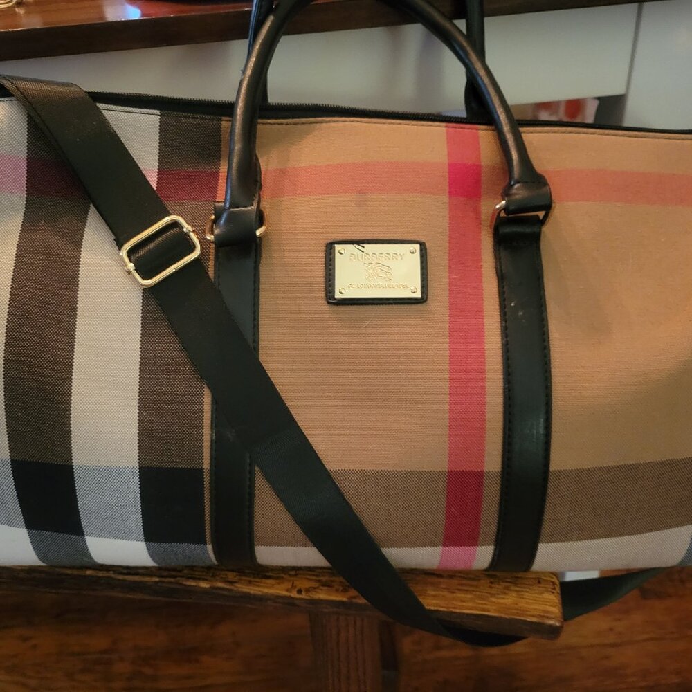 Burberry travel bag